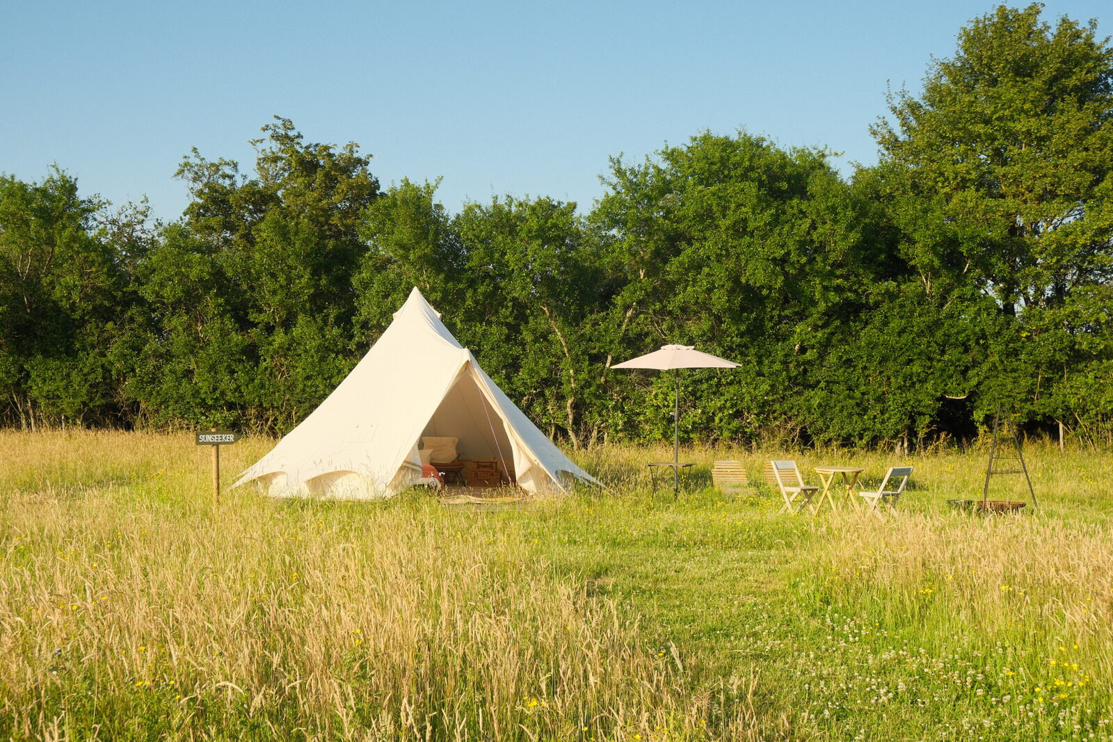 Sunseeker bell tent in the meadow
