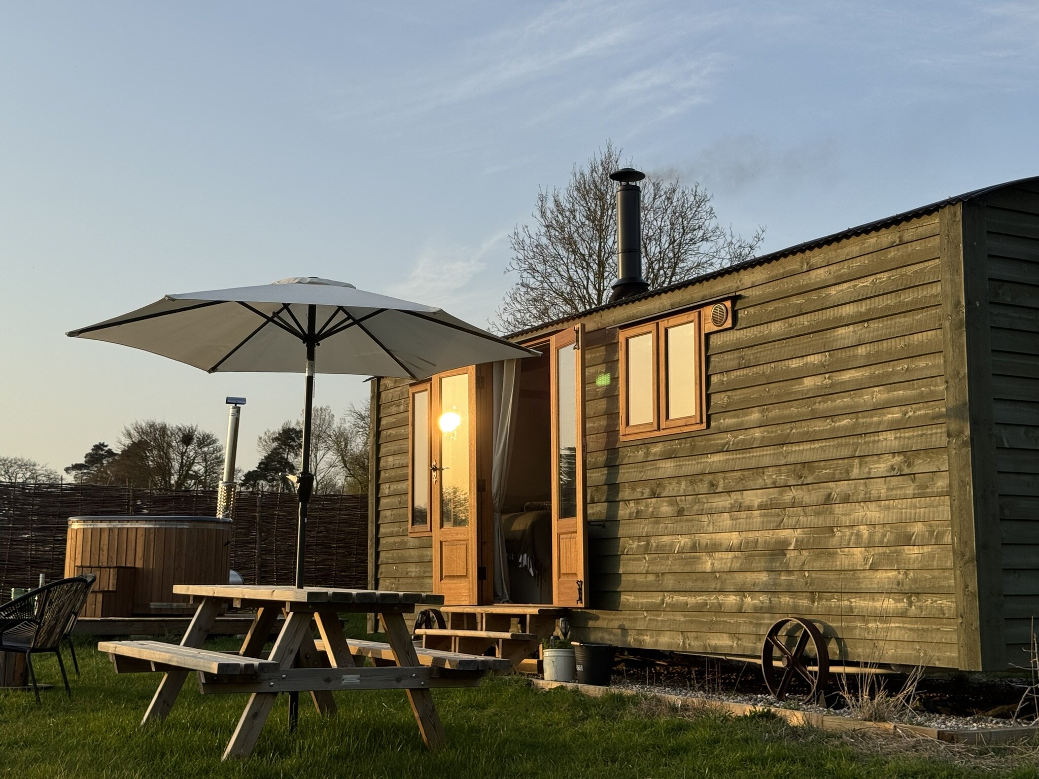 The Woodpecker shepherd's hut interior